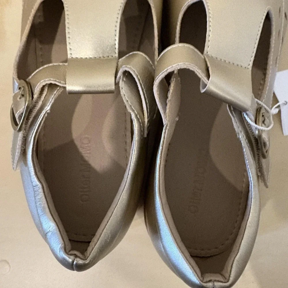 Otter MOMO Shoes‎ Big Girl SZ 4 Gold Mary Jane T-Strap Buckle Leather Casual New